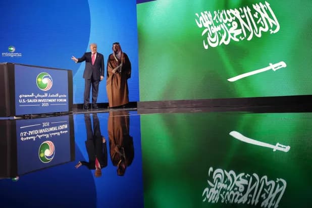 ترمب: ولي العهد «قائد جريء»... وشهدنا أكبر صفقة عسكرية في العالم مع المملكة