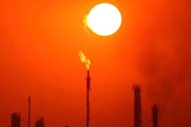 استقرار أسعار النفط مع ترقب المحادثات الروسية الأوكرانية