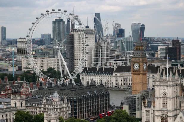 السعودية والمغرب توقعان اتفاقية تعاون في مجال الطاقة المتجددة