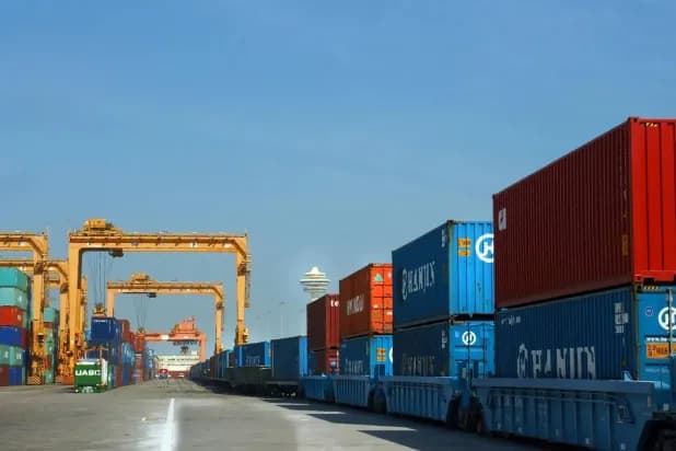 نمو ملحوظ في الصادرات غير النفطية السعودية بنسبة 20.7 % خلال نوفمبر